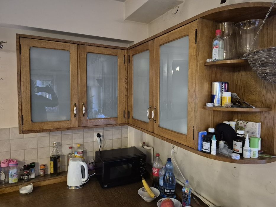 Sprzedam meble kuchenne drewniane , dębowe.