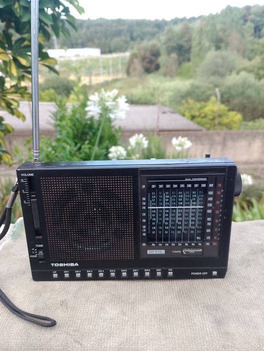 Rádio portátil, bom estado