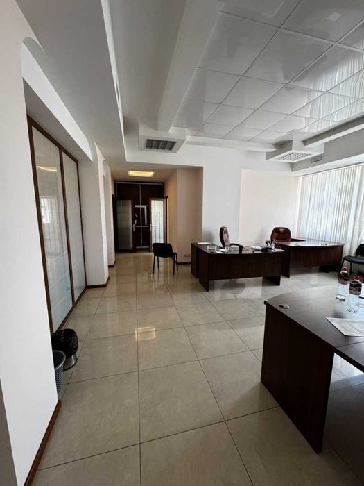 Продаж шикарний офіс у центрі Дніпра — 170 м², ЖК «Славія»