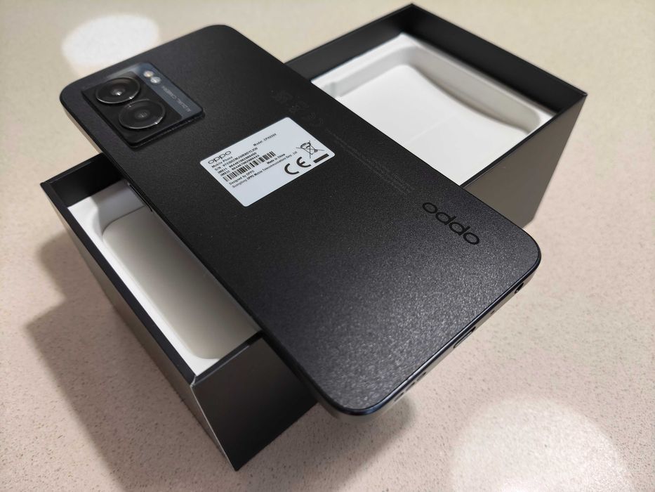 OPPO A77 5g  64GB