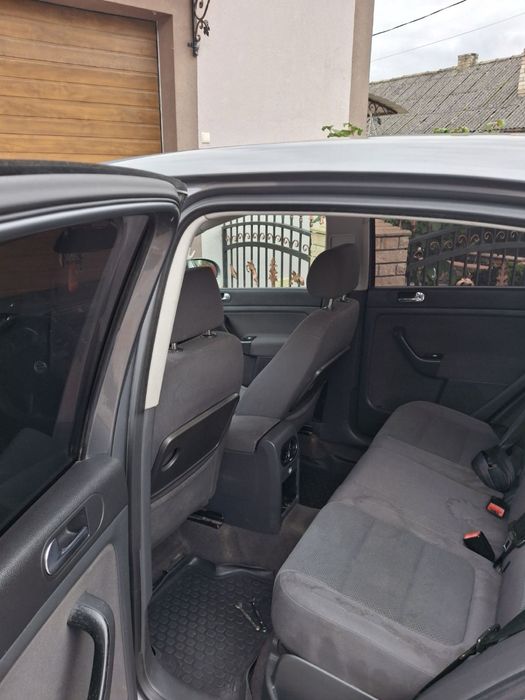 Volkswagen polo plus