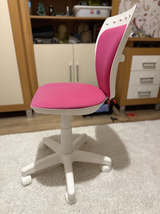 Крісло офісне , для навчання