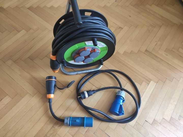 Przedłużacz na bębnie do przyczepy/kampera 40 m