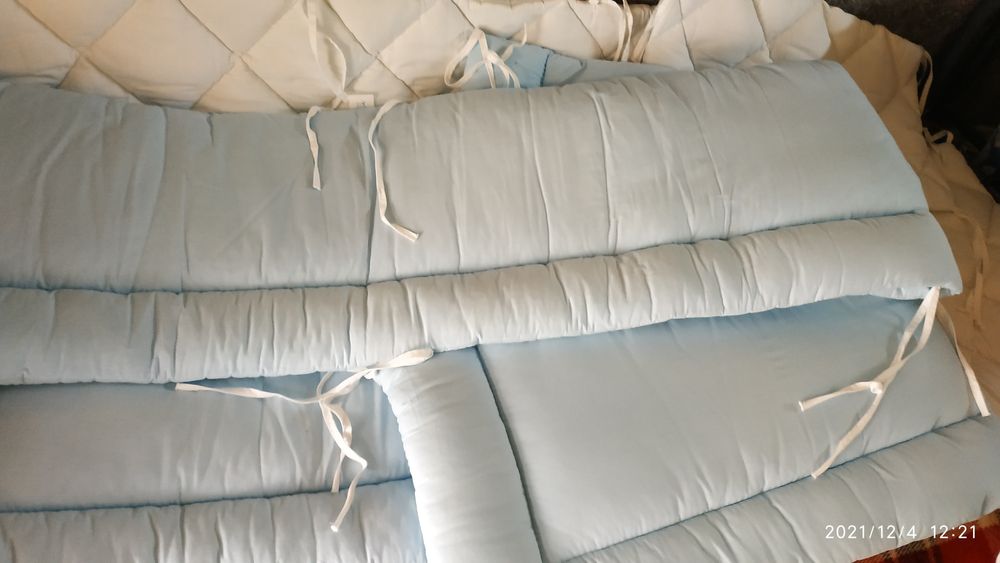 Бортик в детскую кроватку, защита в детскую кроватку