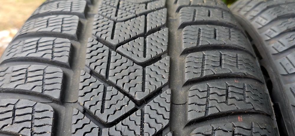 245/45R18,  275/40R18 Opony zimowe PIRELLI - super stan.