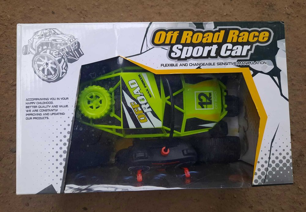 машинка с пультом управления