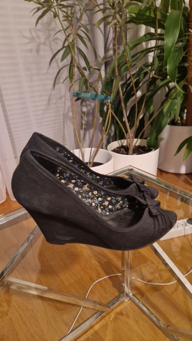 Platformy peep toe Stradivarius