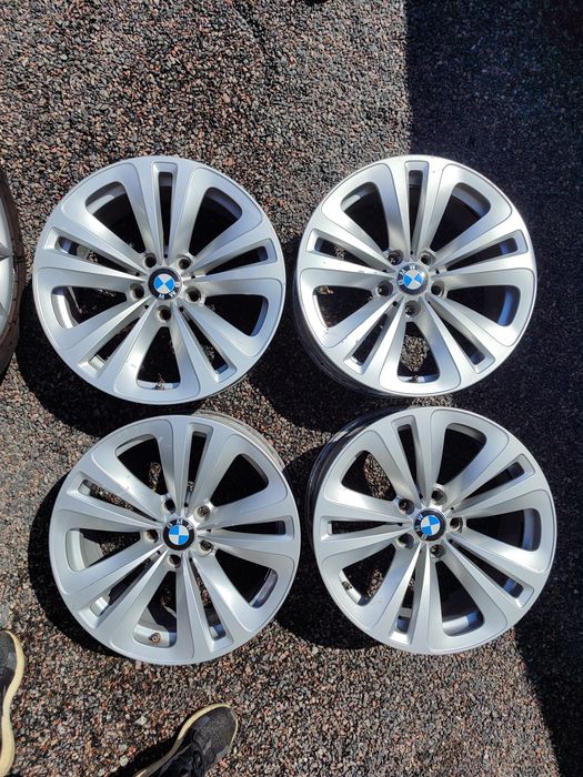 Диски BMW. R-18. 5×120. ET-30. Dia-72.6 J-8