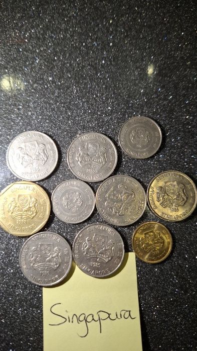 Moedas antigas colecionáveis