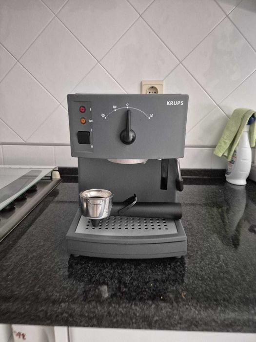 Máquina de Café Expresso Krups – Vintage
