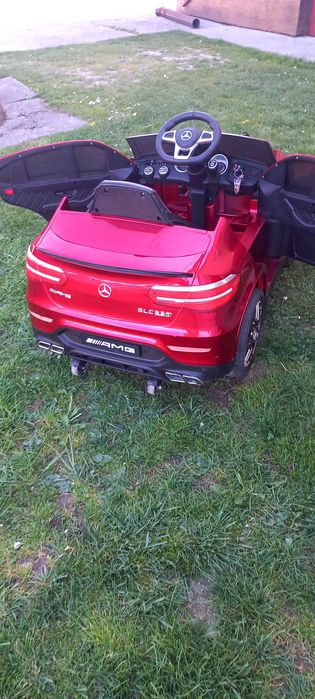 Auto Na Akumulator Duży 4×4 Mercedes Glc63
