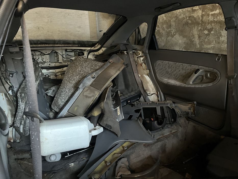 Мазда 626 по запчастинах двигун 2.5 бензин