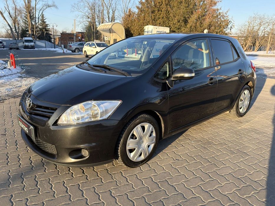 Toyota Auris 1,6 Benz Terra Klima Hak El.Szyby 1Wł Salon PL Bezwypadkowy