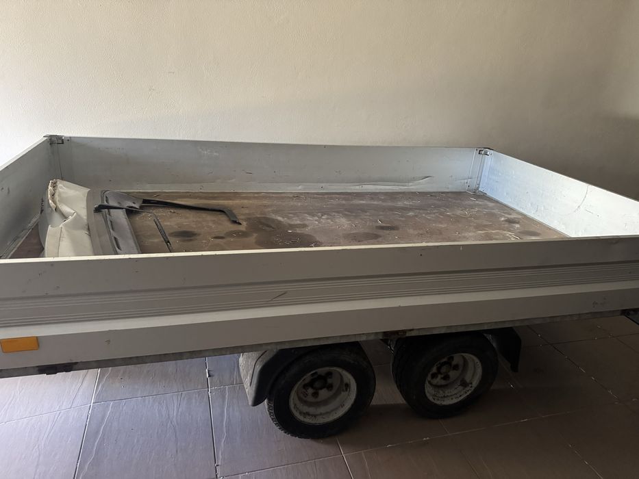 Vendo aterlado 2500kg