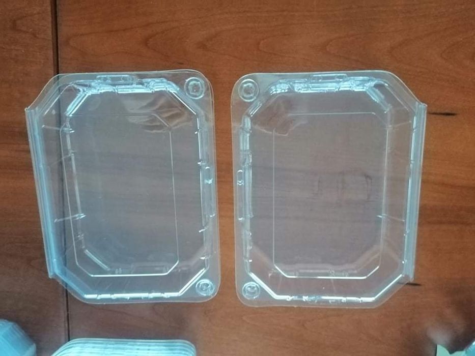 Cuvetes PET 300g/500g C/ tampa