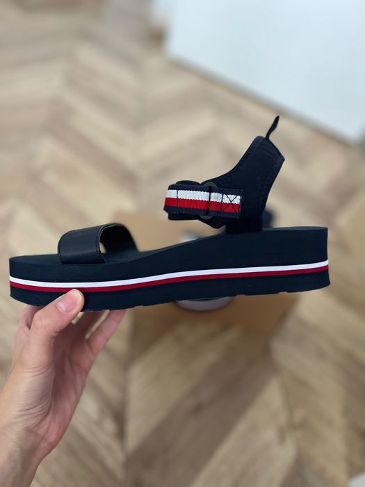 Босоніжки Tommy Hilfiger