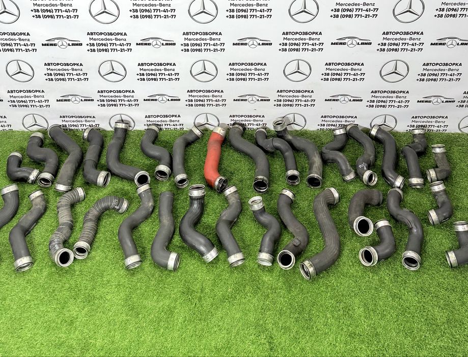 Патрубок інтеркулера шланг w203 w204 w211 w212 w164 w218 Mercedes Шрот