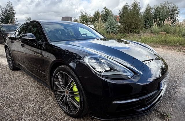 Porche Panamera 4 Hibrido