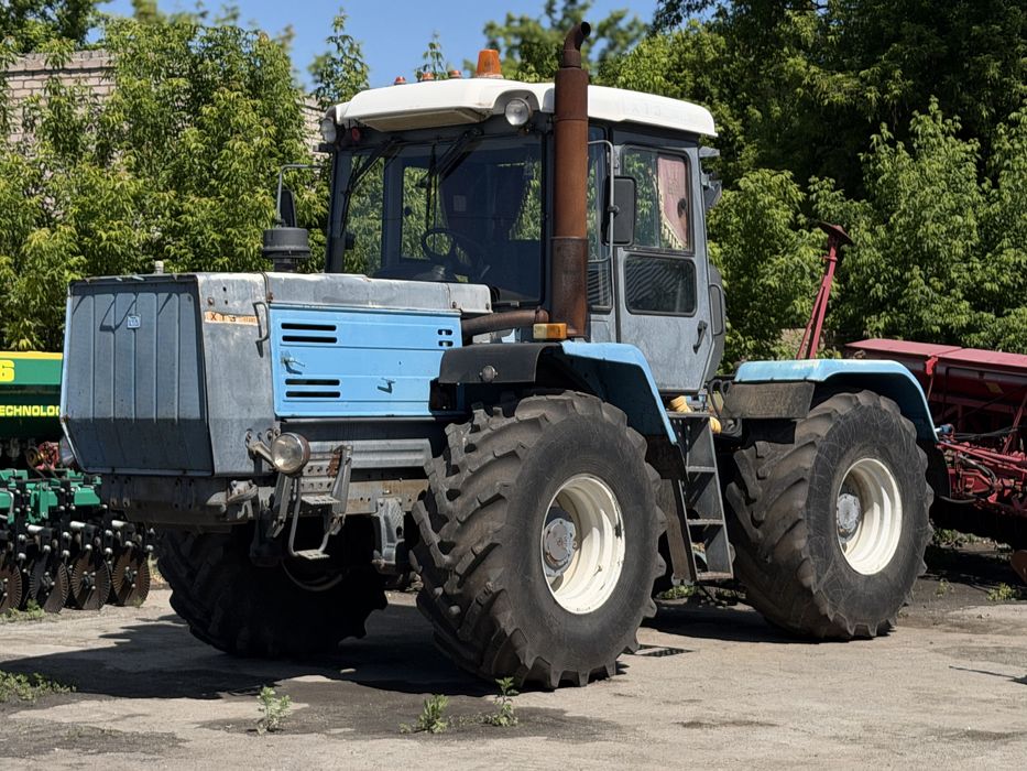 Продам Трактор Хтз-17221(Ямз-8,Кондиционер)