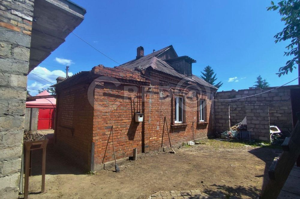 Продаж будинку. Металургійний район. Червона.