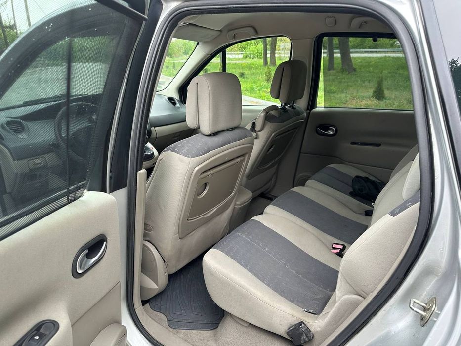 Продам економний автомобіль