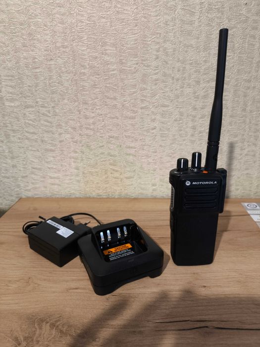 Motorola DP4401e VHF - AES
