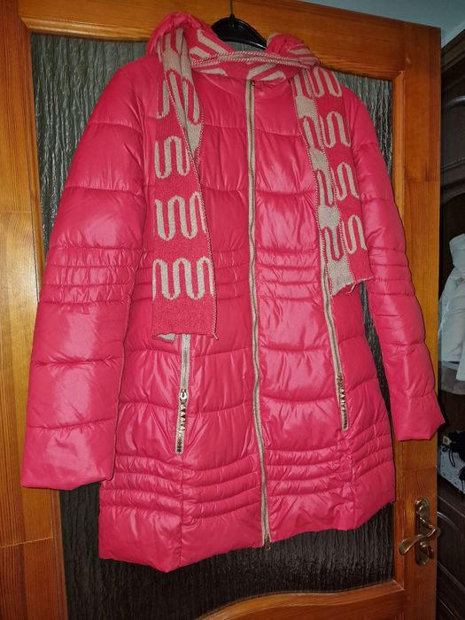 Зимова куртка розмір М-L