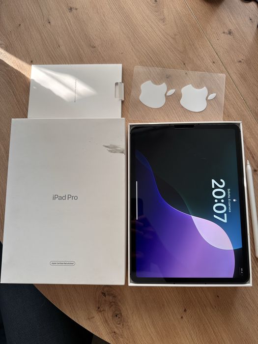 iPad Pro 11” M1 256 GB Cellular + Apple Pencil 2 + klawiatura