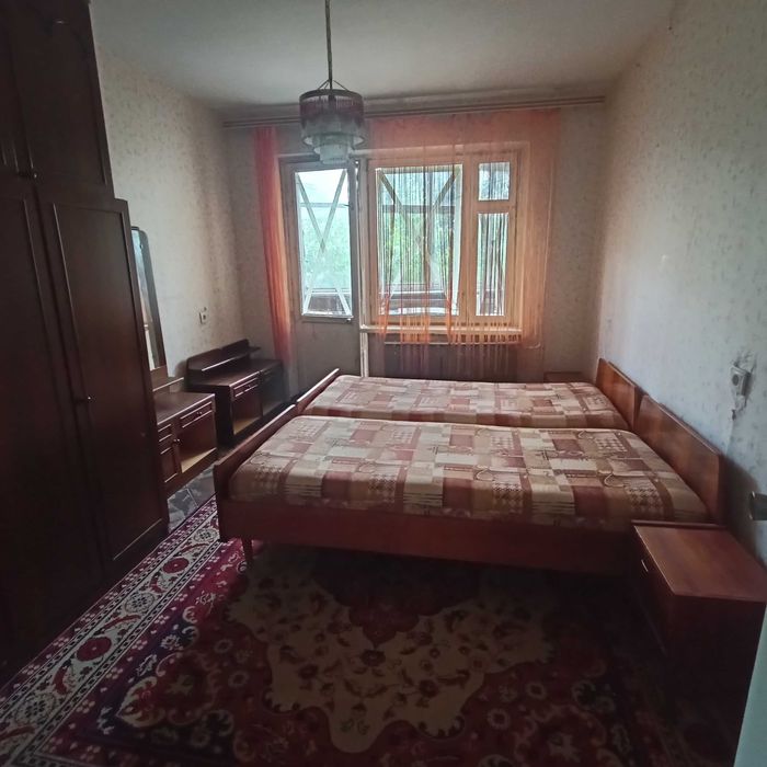 Центр Градецкий сдам 3 комнатную Ул.Котряревского