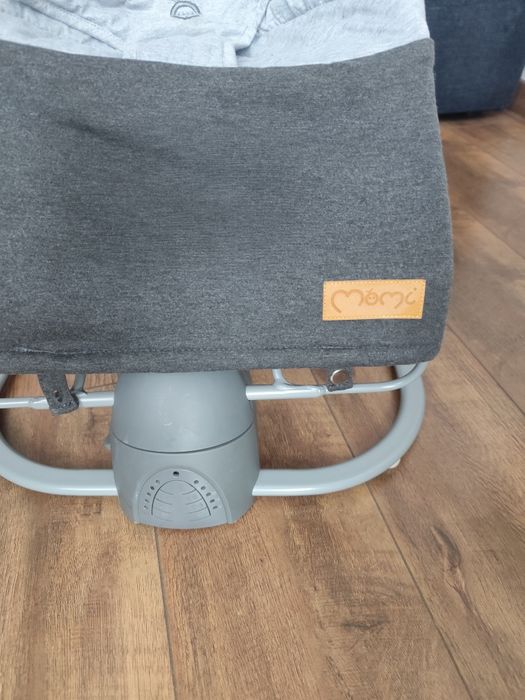 Bujaczek leżaczek Momi Bess