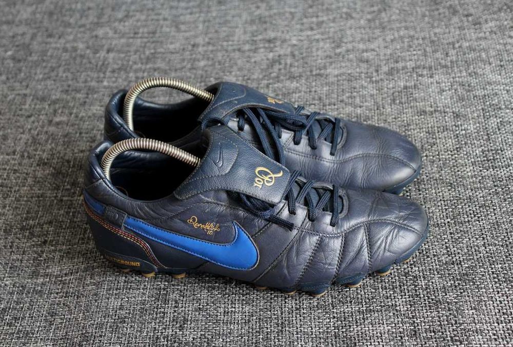 Копачки вінтаж Nike Tiempo R10 Ronaldinho Guri FG Оригінал 43р 27,5см