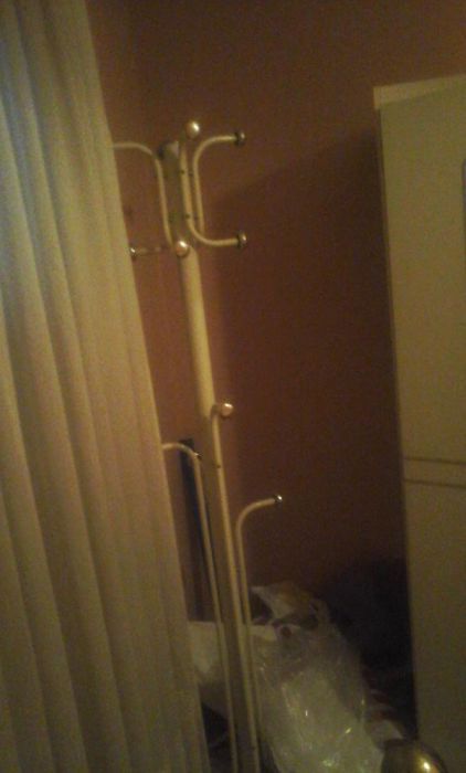 Mobilia de Quarto e outros móveis e sofás