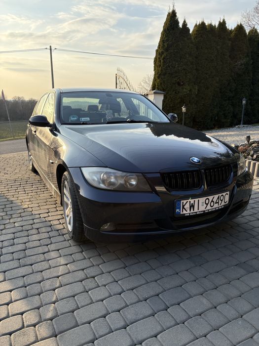 bmw e90 318i 2005r