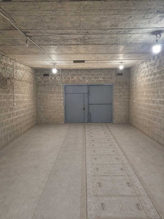 Продаж капітального гаражу в Пісочині.