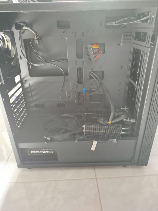 Gigabyte torre computador464569078404229120