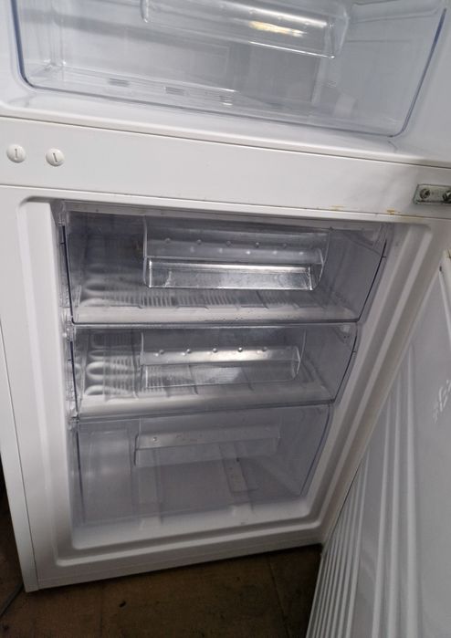 Frigorífico Combinado KUNFT KC3120 WH