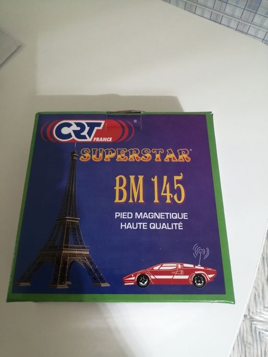 Vendo base magnética nova