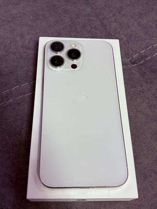 iPhone 15 pro max 256 gb