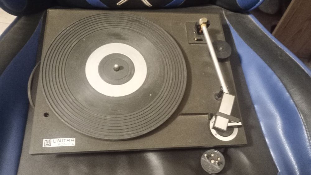 Gramofon  UNITRA fonica -1971r.