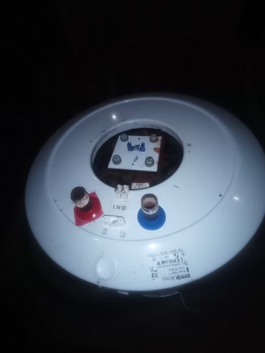 Продам не дорого. Бойлер