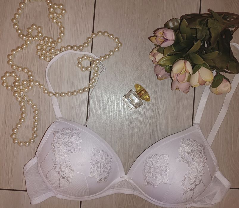 Бюстгальтер Италия Love and bra черный белый беж 70А-90Е
