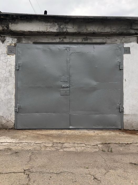 Гараж Днепрострой Дніпробуд