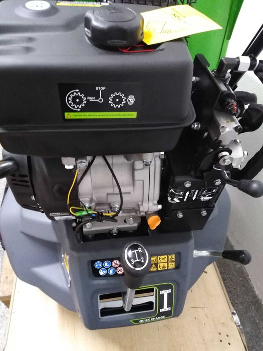 Mini dumper de lagartas a gasolina de 500 kg