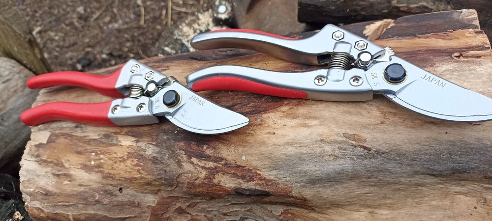 Секатор Японскoй стали Sk5  с прямым срезом GUALITY новий