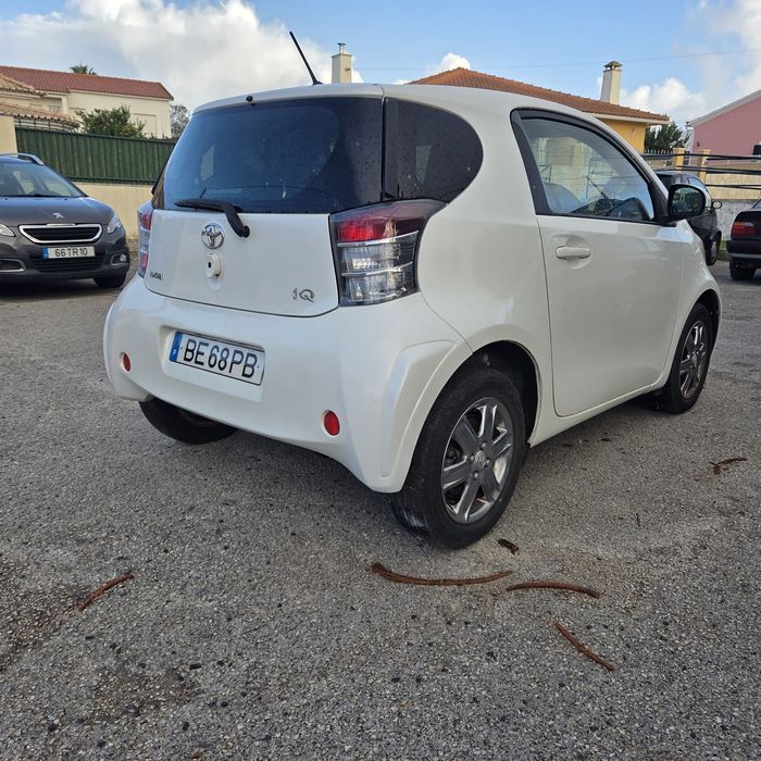 Toyota IQ 1.0 VVTi