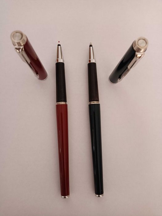 Caneta Parker modelo 180 Rollerball Azul e Vermelha