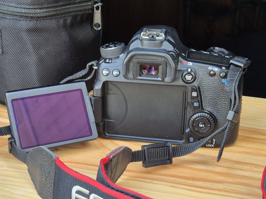 Conjunto Canon EOS 70D + Lentes + Extras