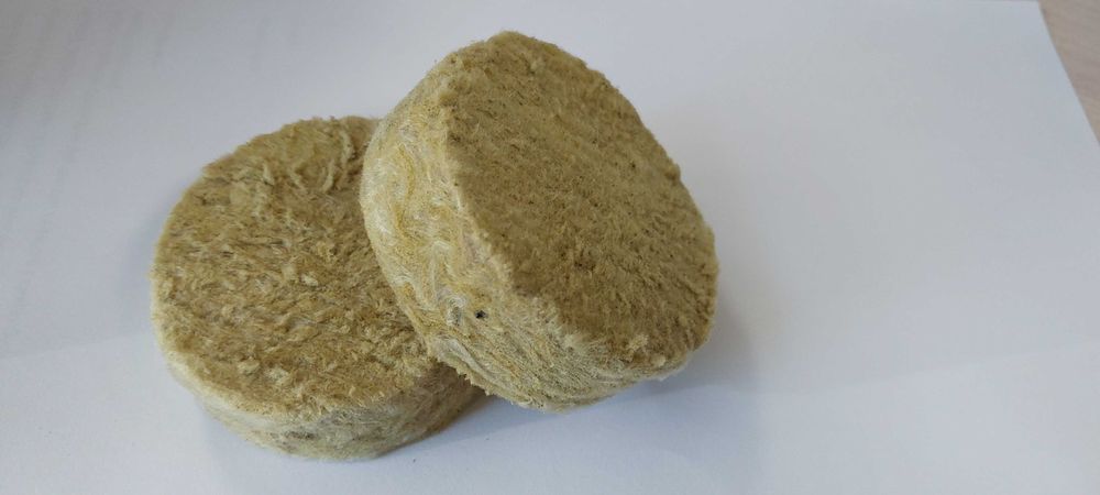 KRĄŻEK DO WEŁNY fi 65  opak.100szt