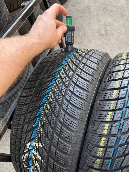 Шины БУ 225 45 R 17 Goodyear UltraGrip performance 3 Зима Комплект