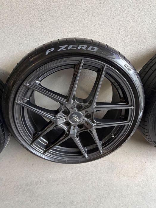 Komplet kół rozmiar 19 , felgi , opony